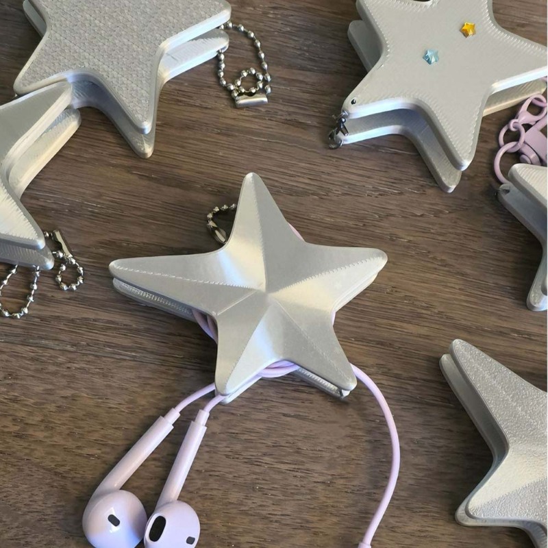 Cable Winder Keychain - Organisateur de câbles Y2K en forme
